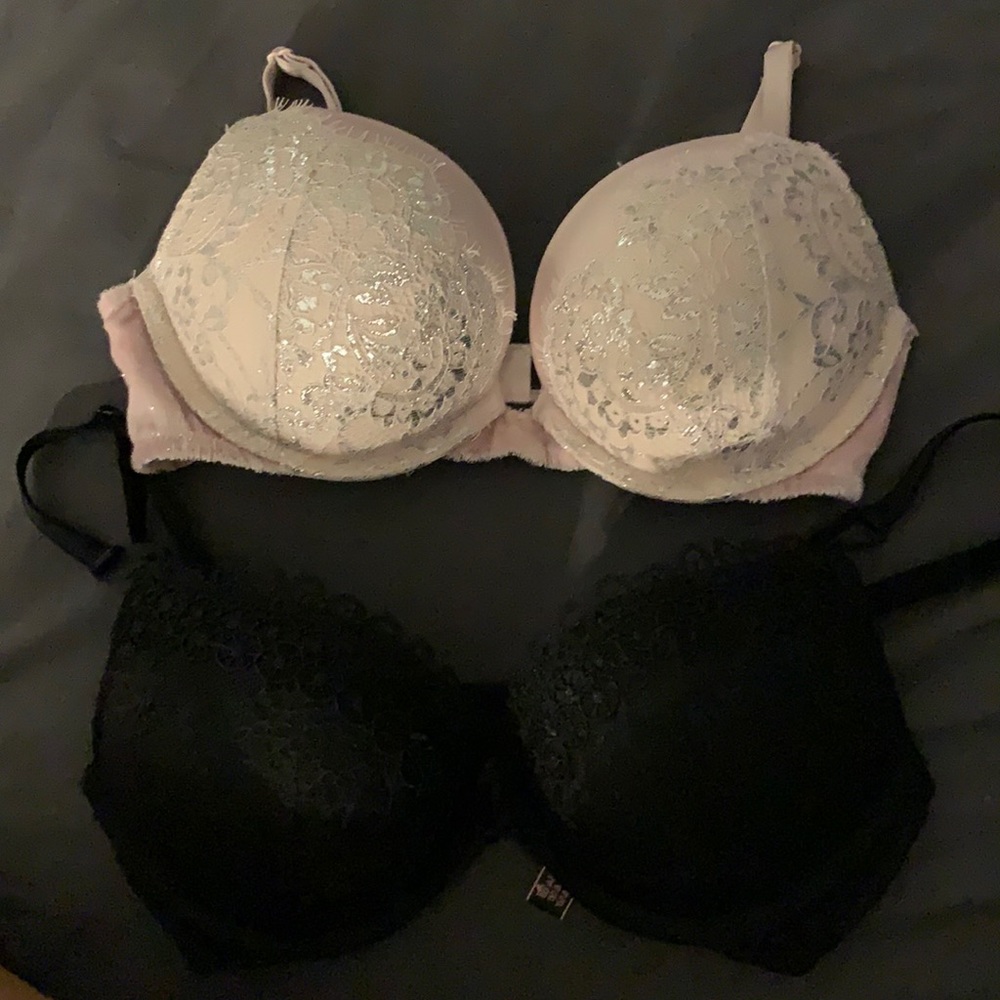 Victoria Secret size 32B double push up bras
